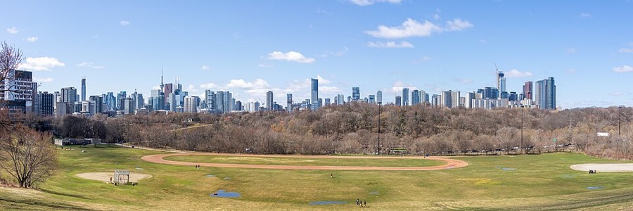 Toronto skyline from Riverdale Park East